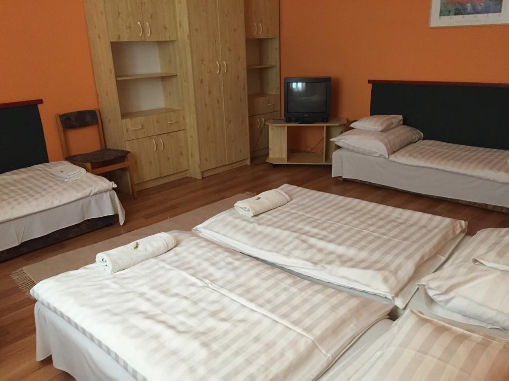 Apartman Dora Гайдусобосло Екстер'єр фото